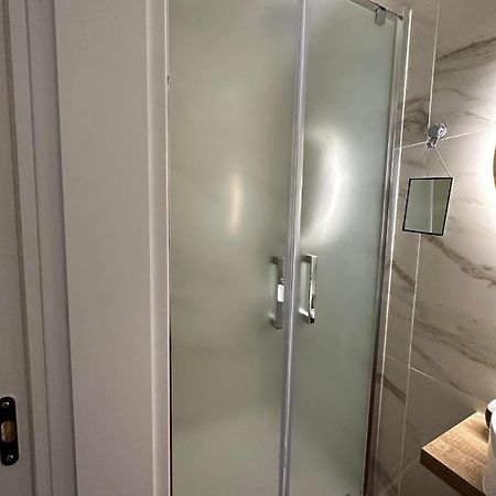 La Stanza Di Eleonora Bed & Breakfast Napoli Ngoại thất bức ảnh