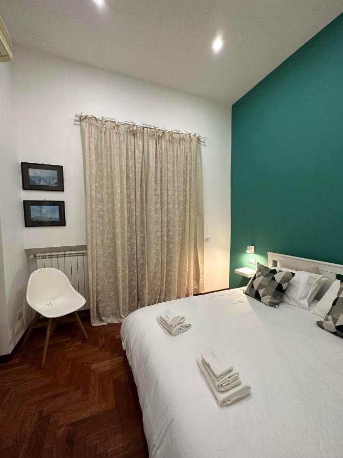 La Stanza Di Eleonora Bed & Breakfast Napoli Ngoại thất bức ảnh